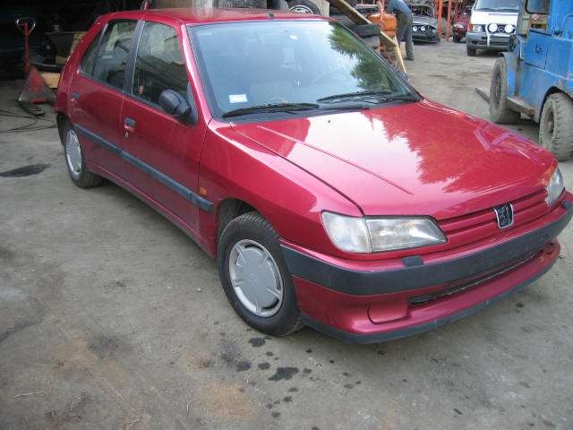 Peugeot 306 1993-1997 (Fase 1) , Motorkode: 4 CYL INSP, Girkassekode: 