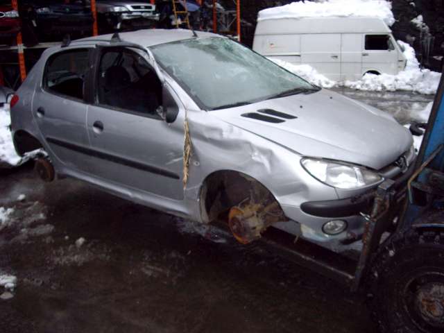Peugeot 206 1998-2007 , Motorkode: 4 CYL INSP, Girkassekode: 