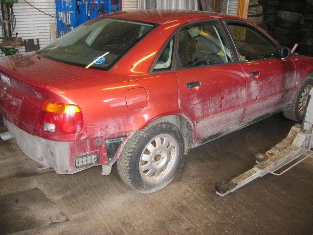 Audi A4 1995-1999 (Type I, Fase 1) (B5) (B5), Motorkode: 4 CYL INSP, Girkassekode: 