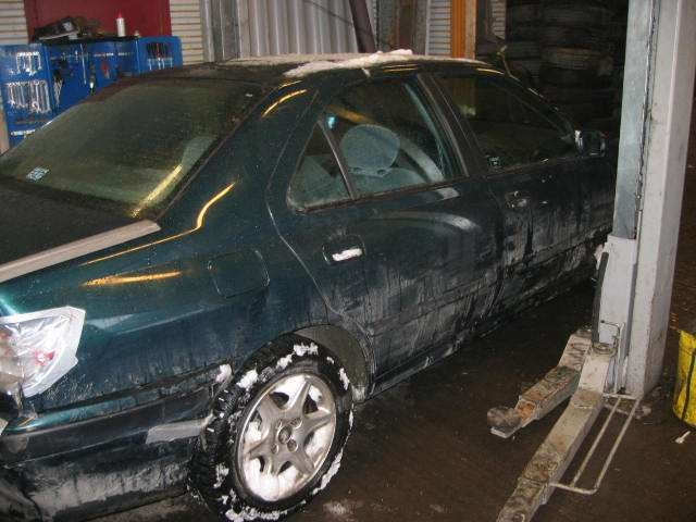 Peugeot 406 1996-1999 (Fase 1) , Motorkode: 4 CYL INSP, Girkassekode: