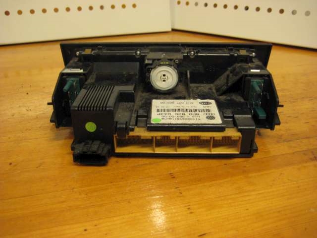 Varmeapparat betjening til Audi A4 1995-1999 (Type I, Fase 1) (B5) (B5) (8DO 820 043P|)