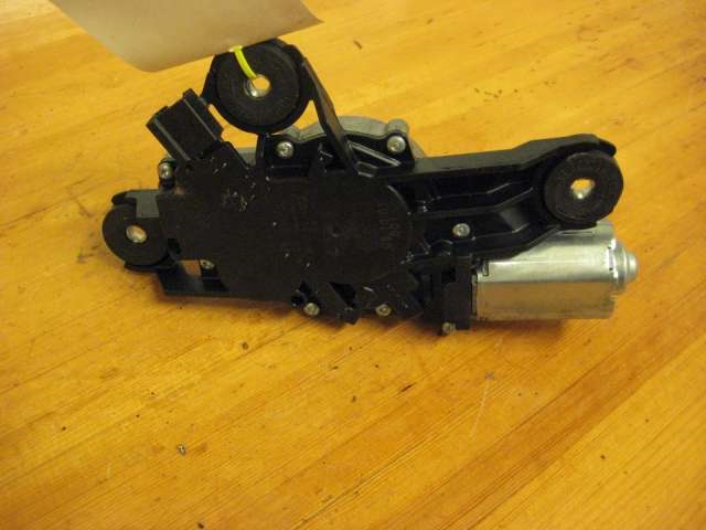 Viskermotor bakrute til Volvo V50 2004-2007 (Fase 1)  (BOSCH|0 390 201 823|)