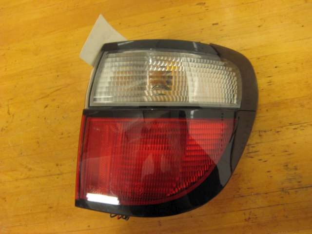 Baklykt høyre ytre til Mazda 626, 1998-2002 (GF/GW) (GF/GW) 