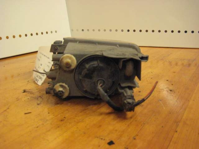 Tåkelykt høyre foran til Nissan Almera 1995-2000 (N15) (N15) 