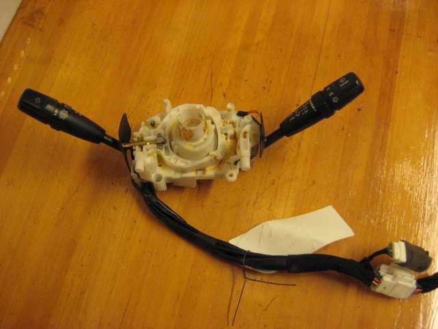 Bryter combi til Kia Carnival, 2000-2002 (Type I, Fase 1)  