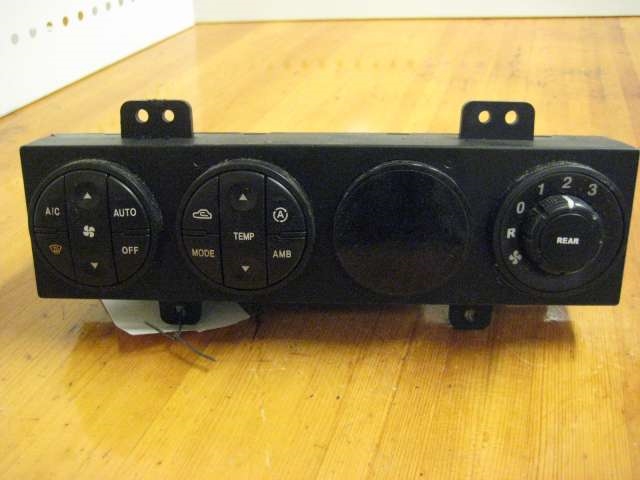 Varmeapparat betjening til Kia Carnival, 2000-2002 (Type I, Fase 1)  (OK53B61190D)