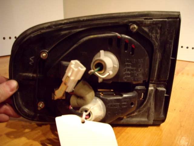 Baklykt venstre indre til Toyota Camry 1992-1996  