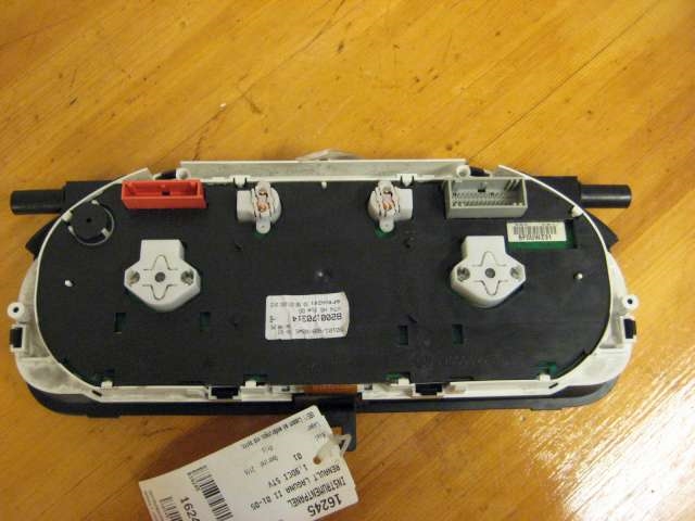 Instrumentpanel til Renault Laguna 2001-2005 (Type II, Fase 1) (8200170314|)