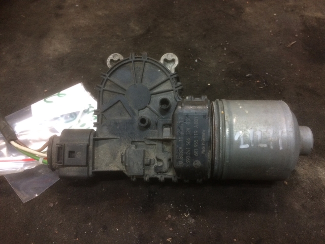 Viskermotor frontrute til VW Polo, 2009-2014 (Type V, Fase 1)  