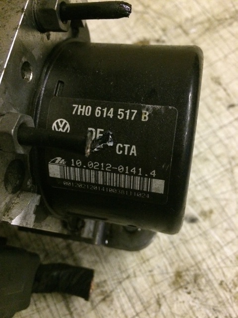 ABS sentral til VW Transporter / Caravelle 2003-2009 (Fase 1) (T5) (T5) (7H0614517B|)