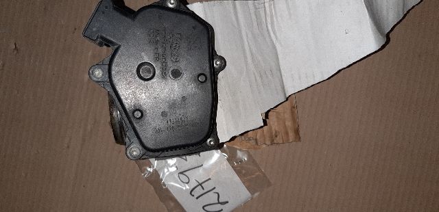 Spjeldhus til VW Caddy 2010-2015 (Type III, Fase 2)  