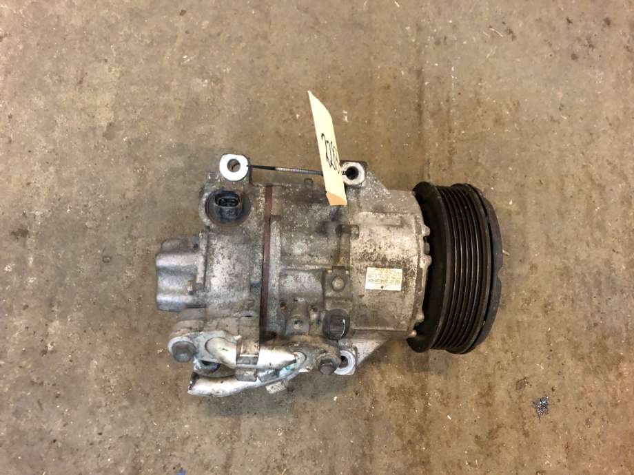 Aircondition kompressor til Toyota Avensis, 2003-2008 (Type II)  