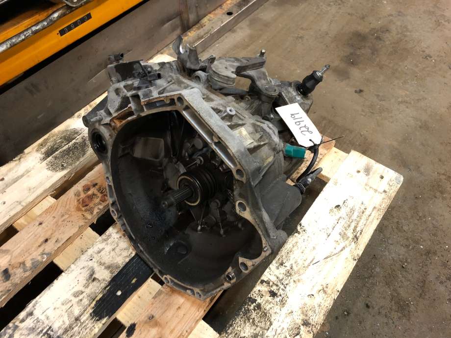 Girkasse manuell til Nissan Qashqai, 2010-2014 (Type I, Fase 2)  