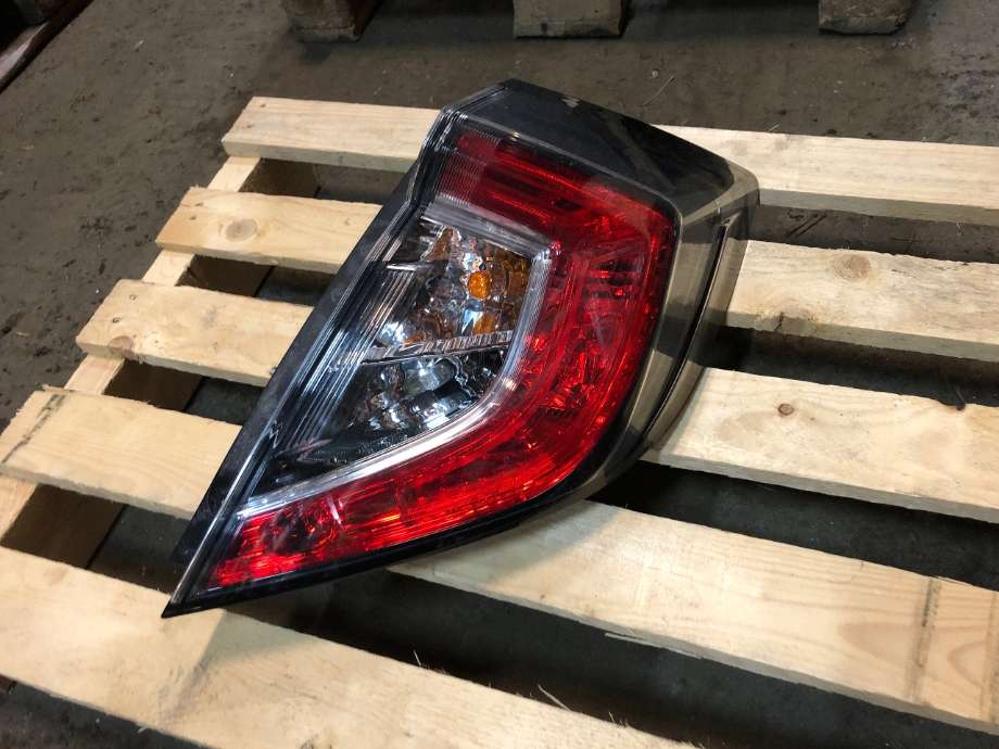 Baklykt høyre til Honda Civic, 2017-->> (Type X)  