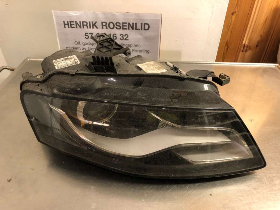 Frontlykt høyre xenon til Audi A4 2007-2014 (Type IV) (B8) (B8) (AL|8K0 941 030 G|)