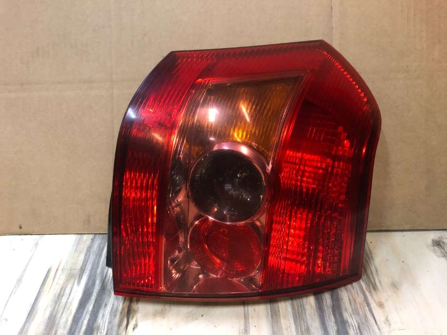 Baklykt høyre til Toyota Corolla, 2002-2007  