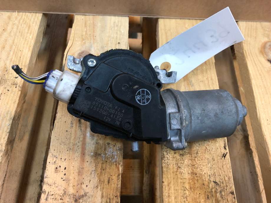 Viskermotor frontrute til Toyota Yaris, 2012-2014 (Type III, Fase 1)  