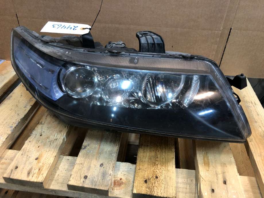 Frontlykt høyre halogen til Honda Accord, 2003-2008 (Type VII)  