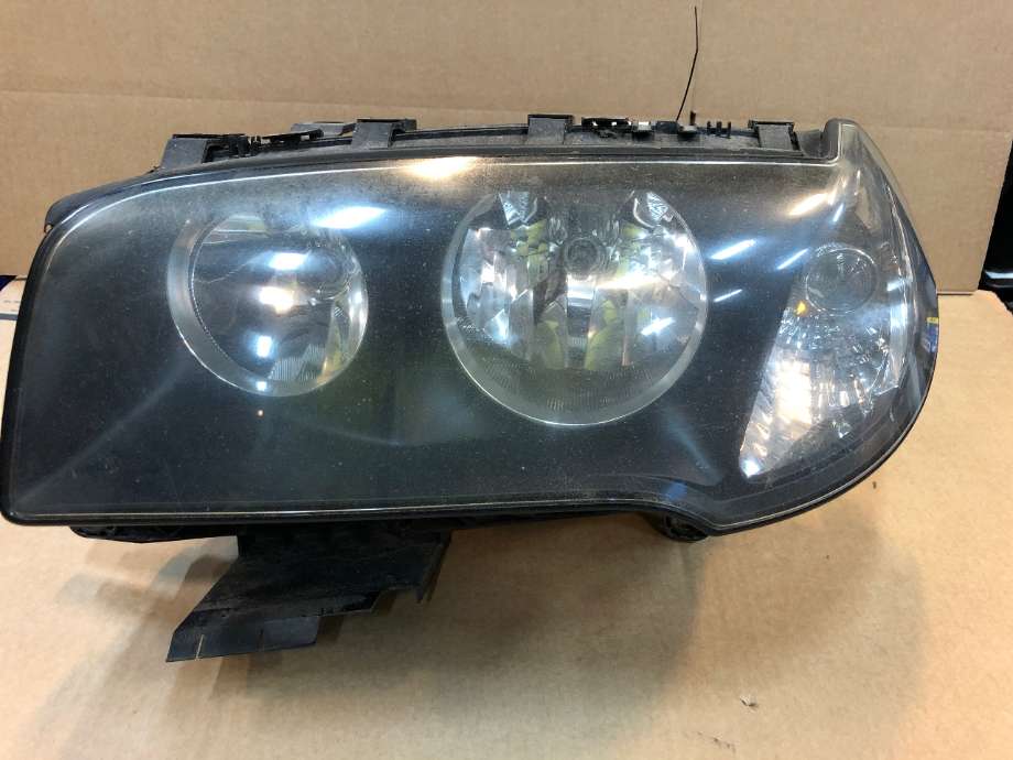 Frontlykt venstre halogen til BMW X3 2003-2006 (Fase 1) (E83) (E83)