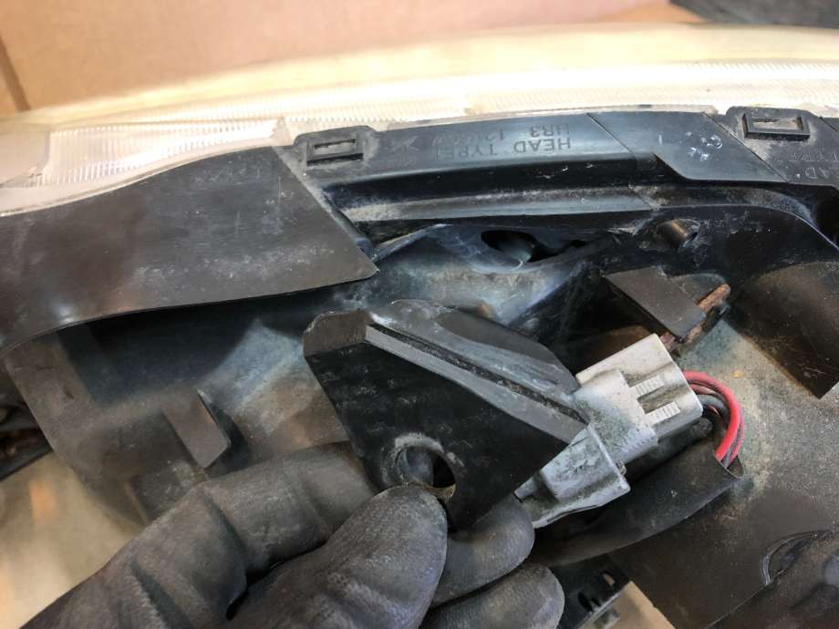 Frontlykt høyre halogen til Subaru Impreza 2008-2012 (Type III)