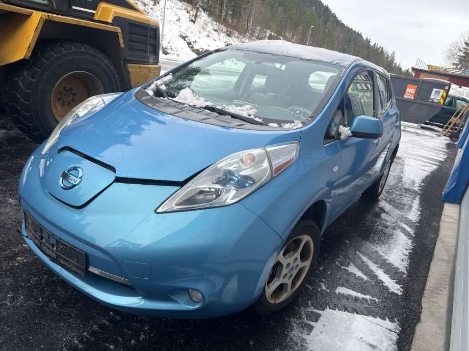 Nissan Leaf 2011-2017 (Type I) , Motorkode: EM61, Girkassekode: 