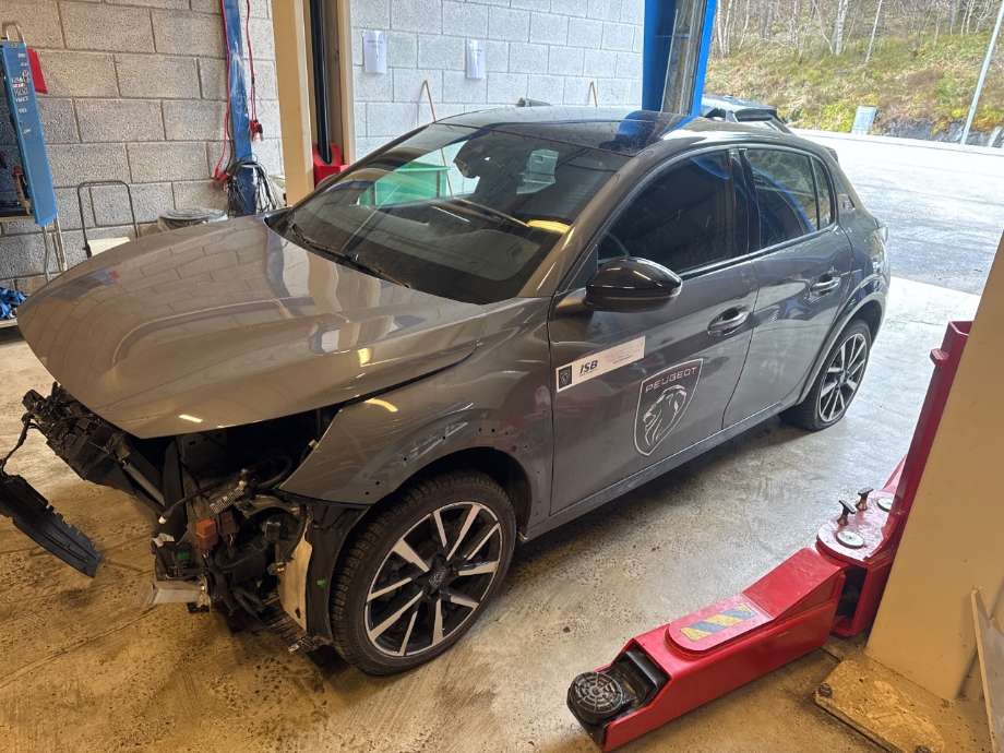 Peugeot 208 2019-->> (Type II) , Motorkode: ZKW, Girkassekode: 