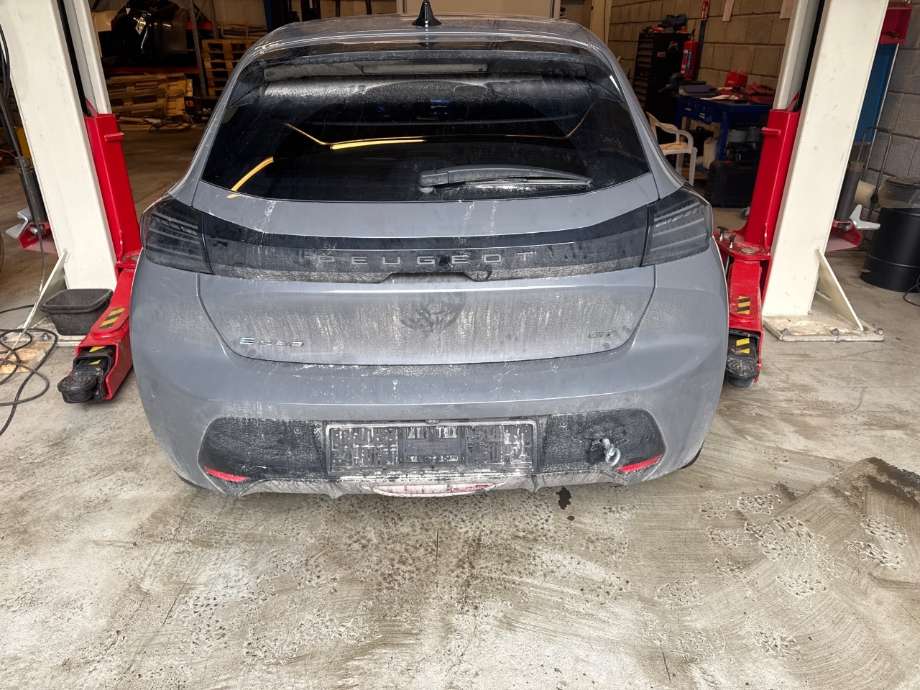 Peugeot 208 2019-->> (Type II) , Motorkode: ZKW, Girkassekode: 