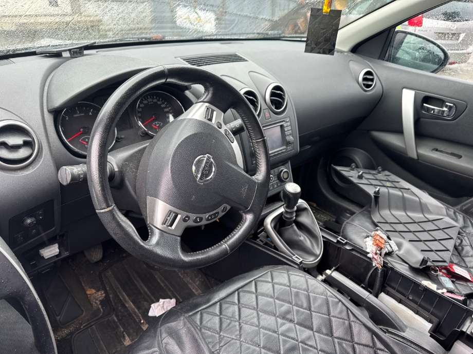 Nissan Qashqai 2007-2010 (Type I, Fase 1) , Motorkode: M9R-740, Girkassekode: 