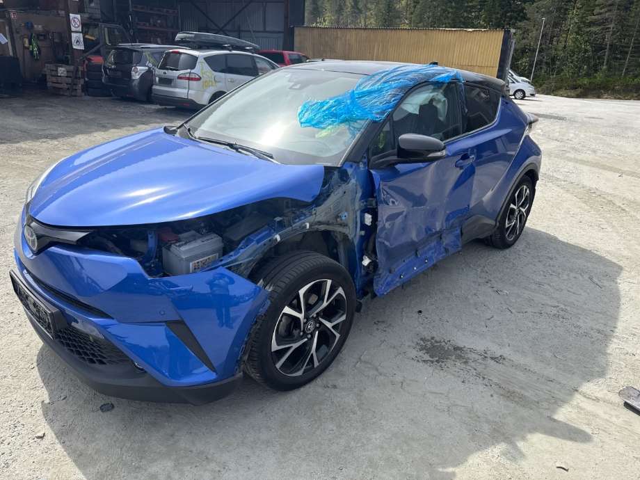 Toyota C-HR 2016-->> , Motorkode: 2ZR-FXE, Girkassekode: 