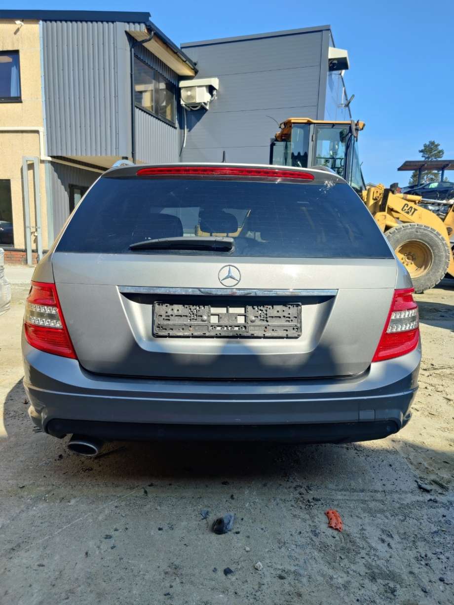 Mercedes C-Klasse 2007-2011 (Fase 1) (W204) (W204), Motorkode: OM646.811, Girkassekode: 