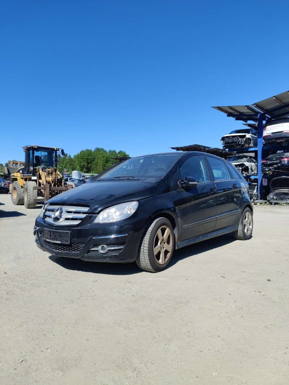 Mercedes B-Klasse 2008-2011 (Fase 2) (W245) (W245), Motorkode: OM640.940, Girkassekode: