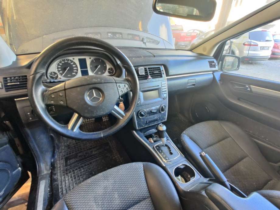 Mercedes B-Klasse 2008-2011 (Fase 2) (W245) (W245), Motorkode: OM640.940, Girkassekode: