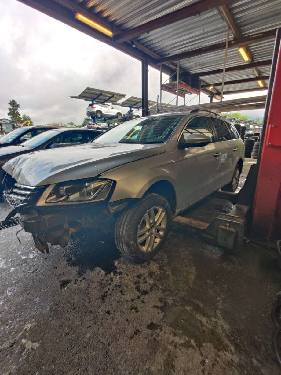 VW Passat 2011-2015 (B7) (B7), Motorkode: CAYC, Girkassekode: 