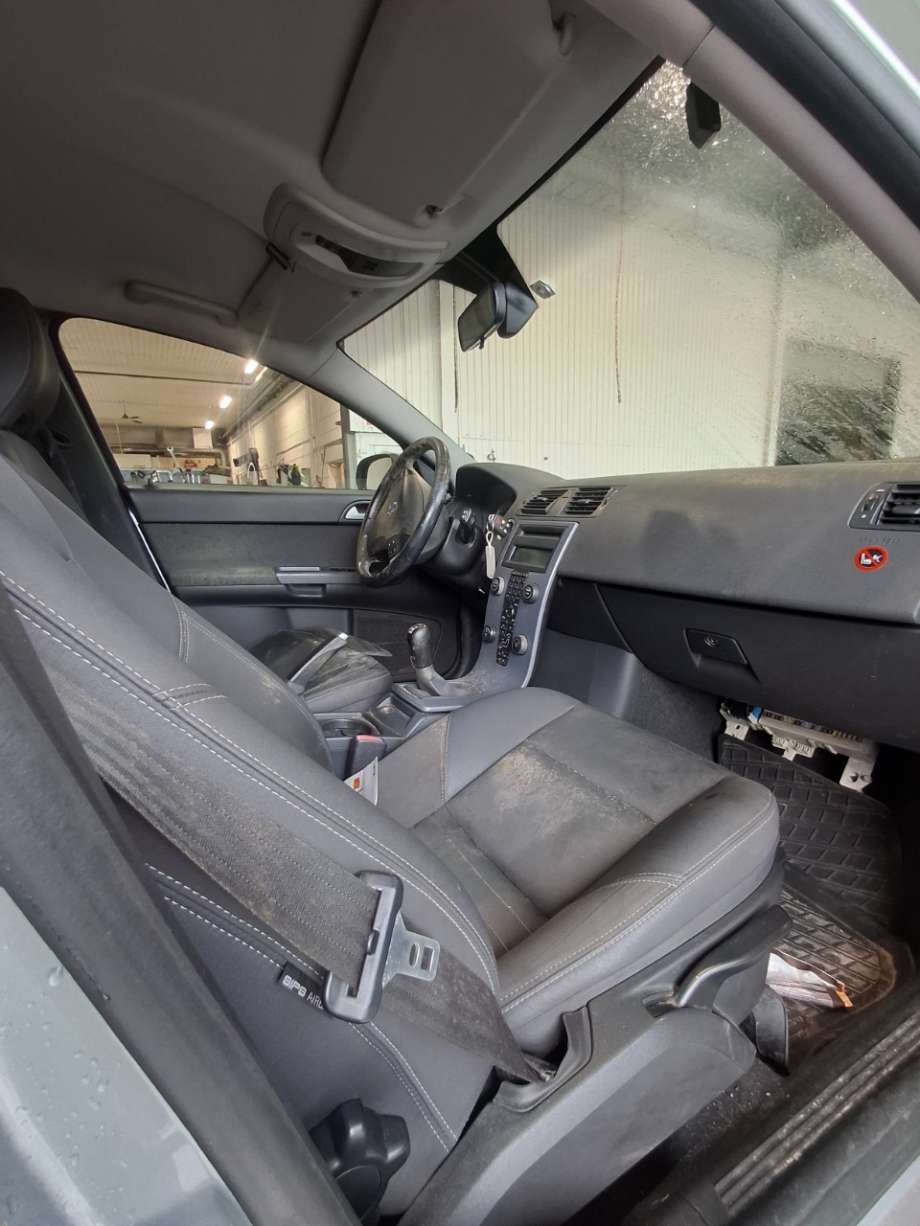 Volvo V50 2004-2007 (Fase 1) , Motorkode: D4164T, Girkassekode: