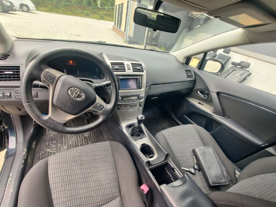 Toyota Avensis 2009-2015 (Type III, Fase 1) , Motorkode: 1AD-FTV, Girkassekode: