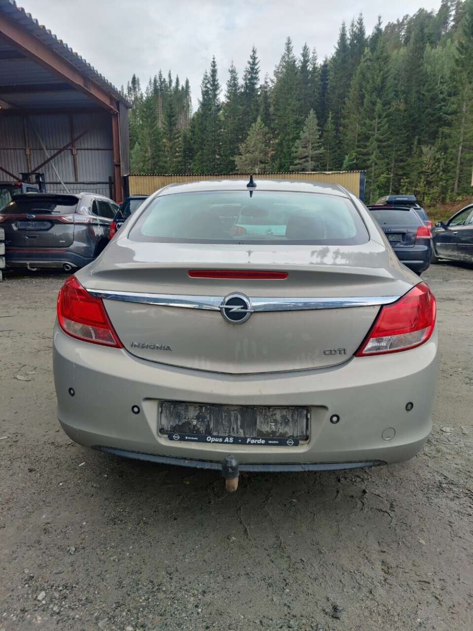 Opel Insignia A 2009-2014 , Motorkode: A20DTC, Girkassekode: 