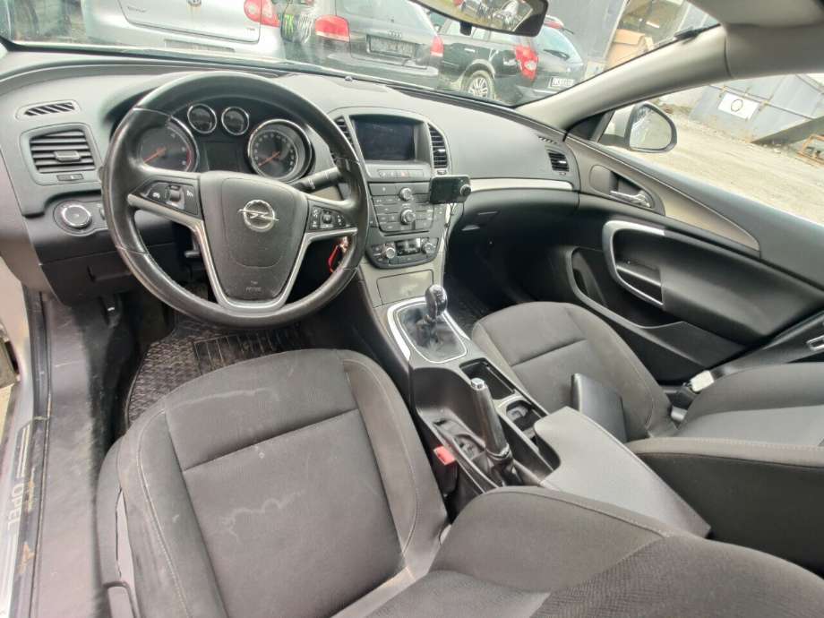 Opel Insignia A 2009-2014 , Motorkode: A20DTC, Girkassekode: 