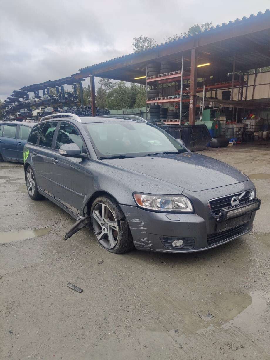 Volvo V50 2007-2012 (Fase 2) , Motorkode: D4162T, Girkassekode: 