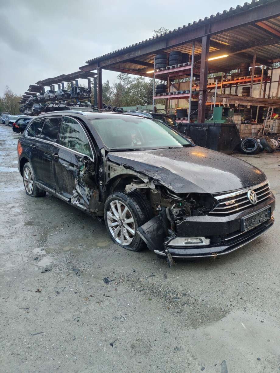 VW Passat 2015-2019 (Fase 1) (B8) (B8), Motorkode: DFCA, Girkassekode: 