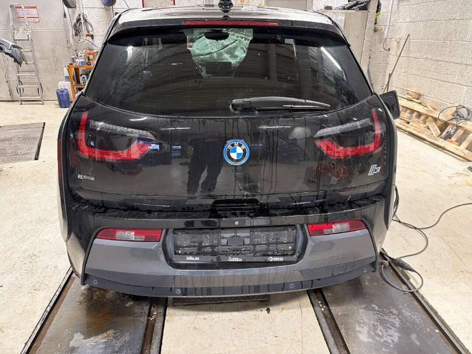 BMW i3 2013-2022 , Motorkode: IB1P25B, Girkassekode: 