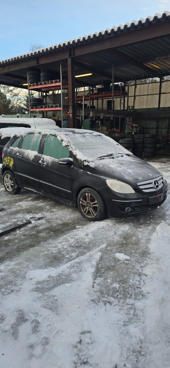 Mercedes B-Klasse 2008-2011 (Fase 2) (W245) (W245), Motorkode: OM640.940, Girkassekode: 