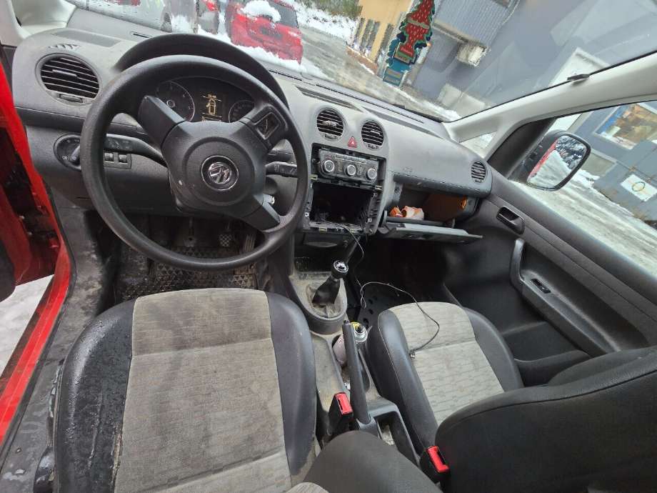 VW Caddy 2010-2015 (Type III, Fase 2) , Motorkode: CFHF, Girkassekode: 