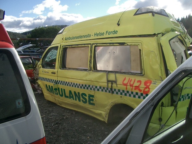 VW Transporter / Caravelle 2009-2015 (Fase 2) (T5) (T5), Motorkode: AXD;BNZ, Girkassekode: 