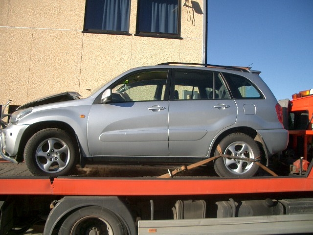 Toyota RAV4 2000-2006 (Type II) , Motorkode: 1AZ-FE, Girkassekode: 