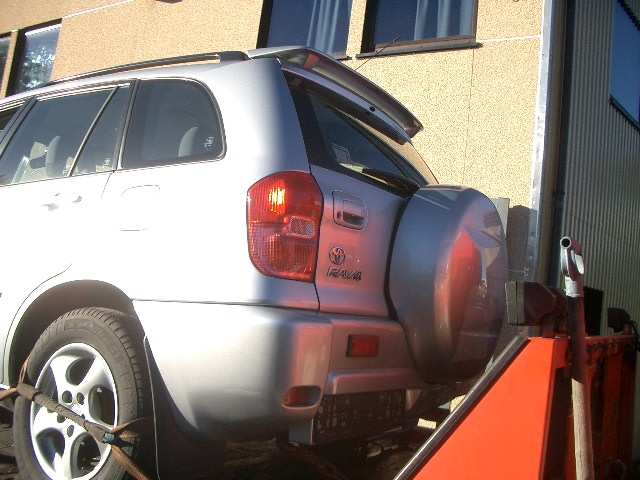 Toyota RAV4 2000-2006 (Type II) , Motorkode: 1AZ-FE, Girkassekode: 