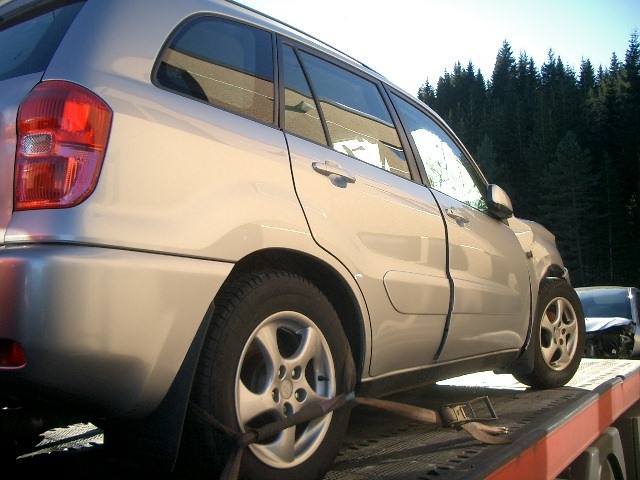 Toyota RAV4 2000-2006 (Type II) , Motorkode: 1AZ-FE, Girkassekode: 
