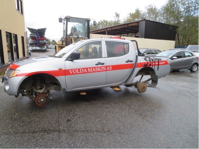 Mitsubishi L200 2006-2015 (Type IV) , Motorkode: 4D56, Girkassekode: