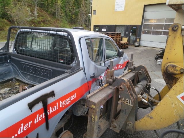 Mitsubishi L200 2006-2015 (Type IV) , Motorkode: 4D56, Girkassekode: