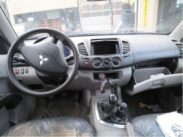 Mitsubishi L200 2006-2015 (Type IV) , Motorkode: 4D56, Girkassekode: