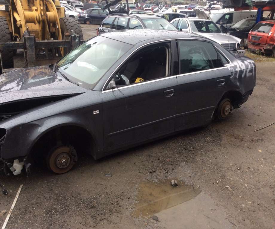 Audi A4 2004-2008 (Type III) (B7) (B7), Motorkode: ALZ, Girkassekode: HFC